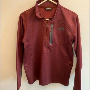 The North Face mens burgundy 1/4 zip pullover jacket. Great condition Size M